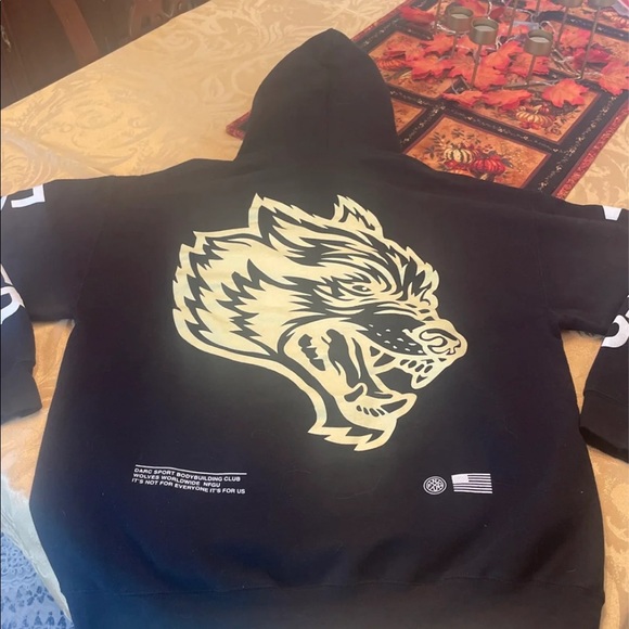 SOLD!!!! Please Don’t buy! Sold on Mercari - Picture 9 of 11